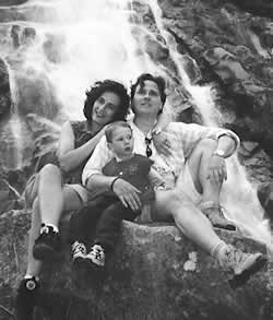 Nicla in gita con la famiglia in val Genova - Trento - Agosto 1998